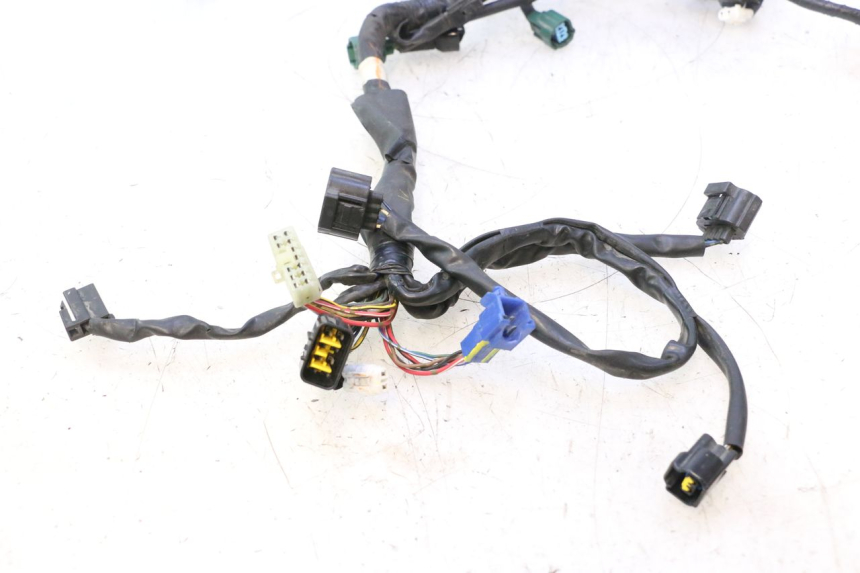 photo de FAIXA YAMAHA YZF R6 600 (2008 - 2009) - Detalhe da peça