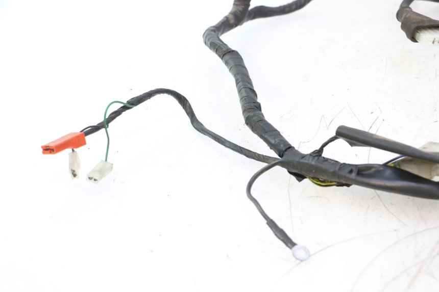 photo de FAIXA DE CABOS PIAGGIO ZIP 2T 50 (2009 - 2019) - Pontos de fixação