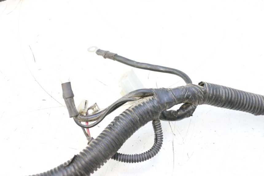 photo de FAIXA DE CABOS PIAGGIO ZIP 4T 50 (2018 - 2020) - Zoom do estado de desgaste