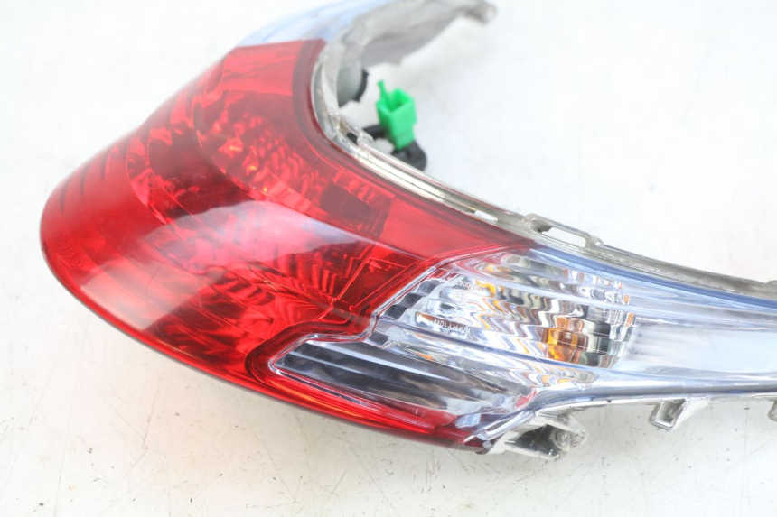 photo de Luz traseira KYMCO AGILITY 16+ 4T 50 (2018 - 2023) - Detalhe da peça