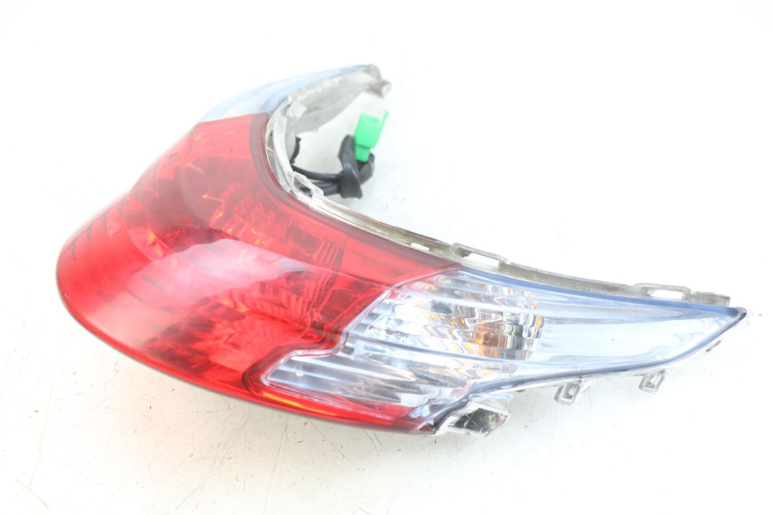 photo de Luz traseira KYMCO AGILITY 16+ 4T 50 (2018 - 2023) - Detalhe da peça