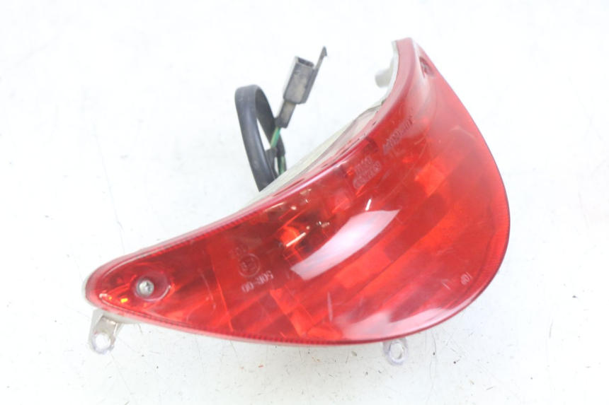 photo de Luz traseira KYMCO AGILITY 4T 50 (2005 - 2018) - Ampliação técnica