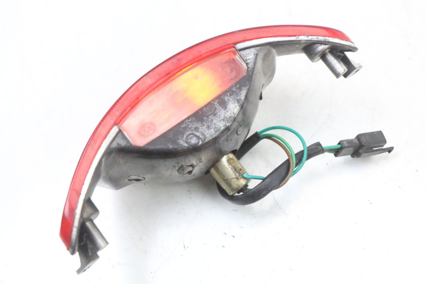 photo de Luz traseira KYMCO AGILITY 4T 50 (2005 - 2018) - Ampliação técnica