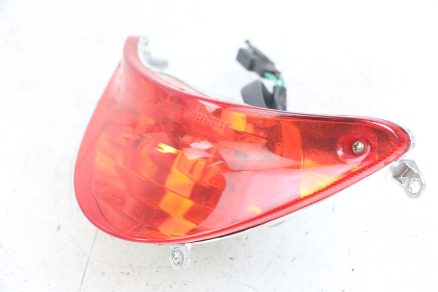 photo de Luz traseira KYMCO AGILITY 4T 50 (2018 - 2022) - Estado da superfície