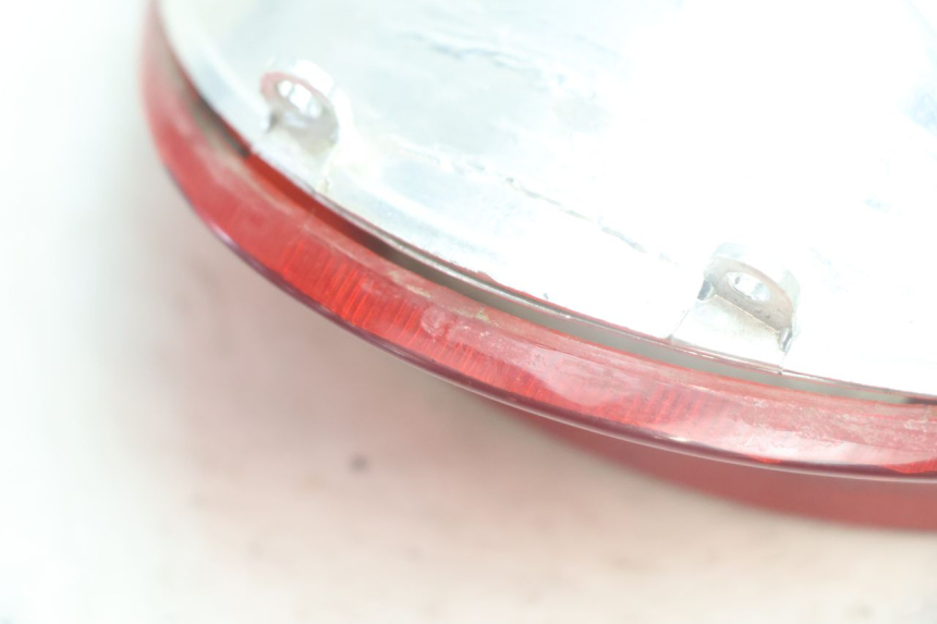 photo de Luz traseira KYMCO AGILITY FR 2T 50 (2012 - 2017) - Zoom do estado de desgaste