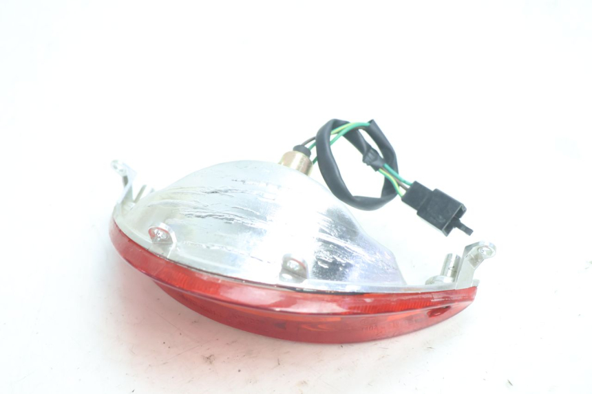 photo de Luz traseira KYMCO AGILITY PREMIUM 50 (2007 - 2010) - Outro ângulo de visão