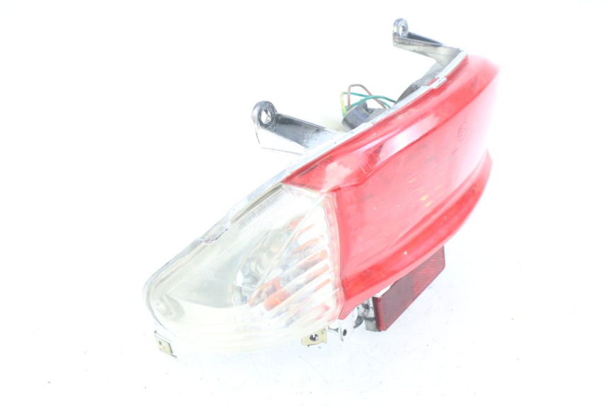photo de Luz traseira BAOTIAN BT 49 QT-9 50 (2006 - 2010) - Pontos de fixação