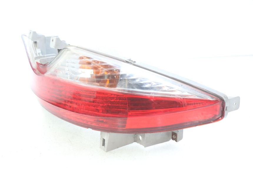 photo de Luz traseira SUZUKI BURGMAN 125 (2007 - 2014) - Detalhes característicos