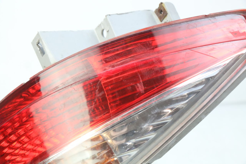 photo de Luz traseira SUZUKI BURGMAN 125 (2007 - 2014) - Marcações e referências