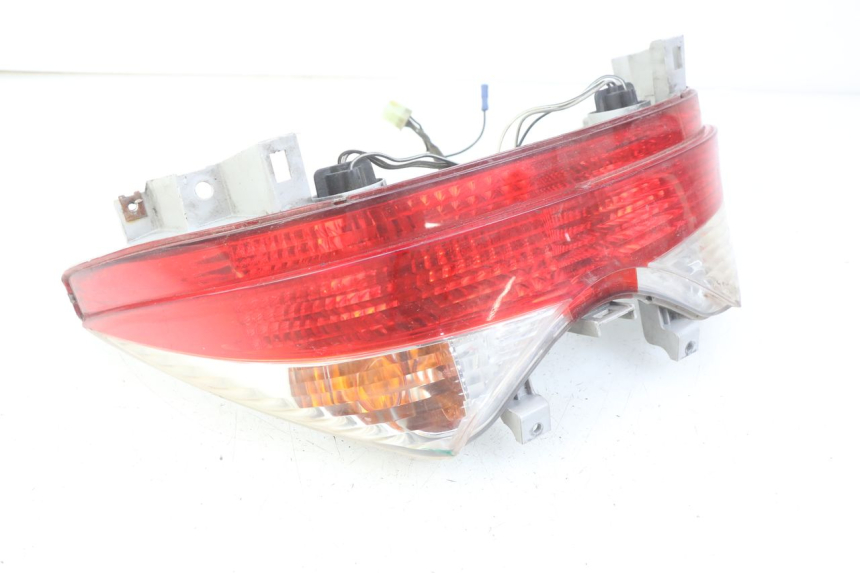 photo de Luz traseira SUZUKI BURGMAN 125 (2007 - 2014) - Zoom do estado de desgaste