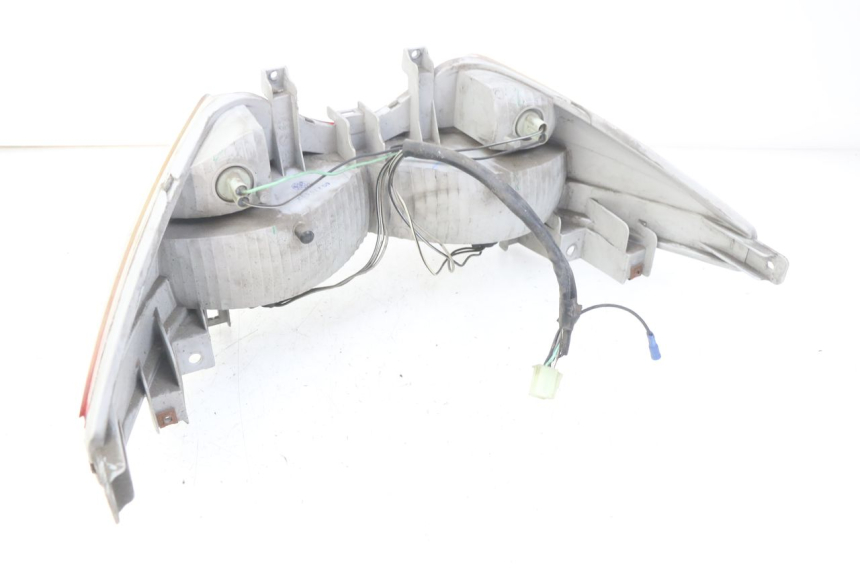 photo de Luz traseira SUZUKI BURGMAN 125 (2007 - 2014) - Vista geral
