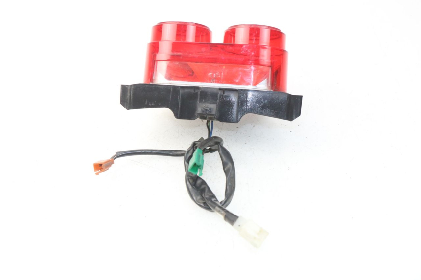 photo de Luz traseira YAMAHA BW'S BWS 125 (2010 - 2013) - Outro ângulo de visão