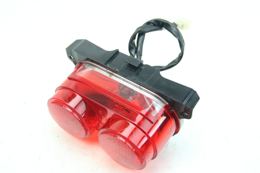 photo de Luz traseira YAMAHA BW'S BWS 125 (2010 - 2013) - Vista principal