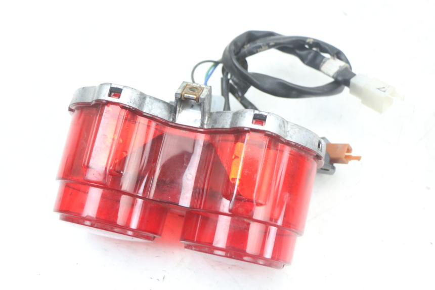 photo de Luz traseira YAMAHA BW'S BWS 125 (2010 - 2013) - Detalhe da peça