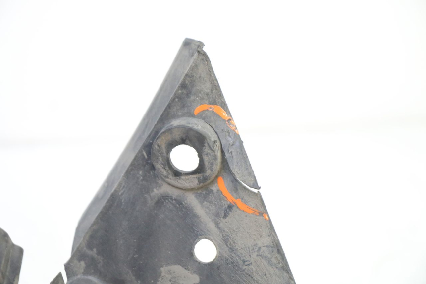 photo de Luz traseira YAMAHA BW'S 100 (1999 - 2002) - Peça verificada