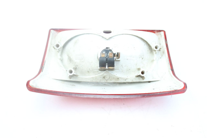 photo de Luz traseira YAMAHA BW'S EASY 50 (2013 - 2016) - Pontos de fixação