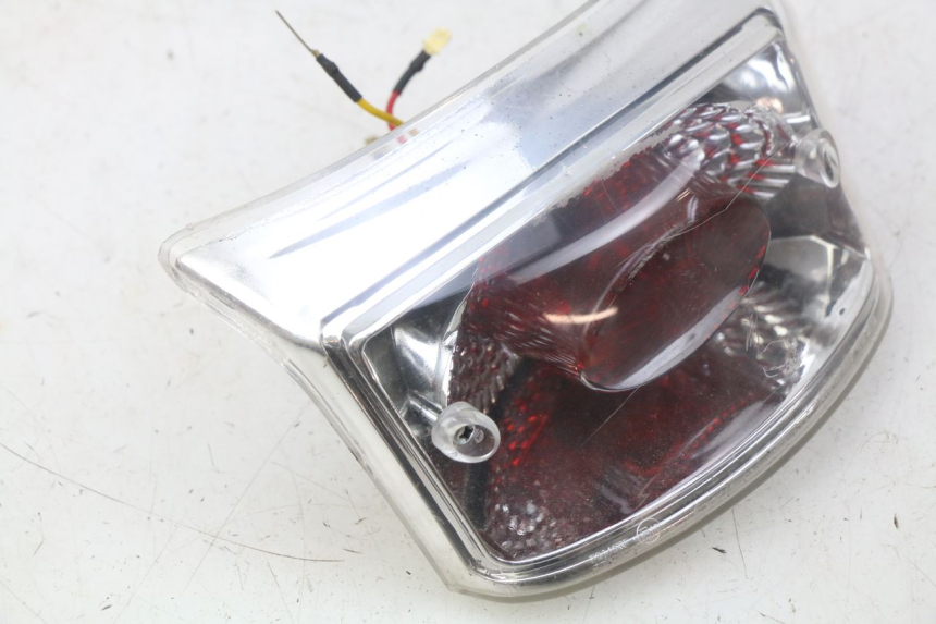 photo de Luz traseira YAMAHA BW'S NAKED 50 (2008 - 2019) - Estado da superfície