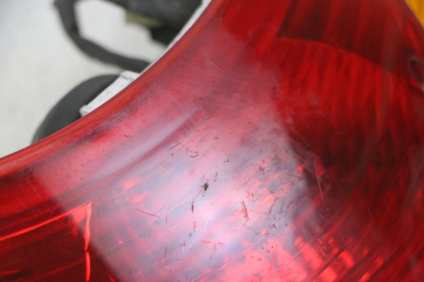 photo de Luz traseira HONDA CBF 500 (2004 - 2007) - Outro ângulo de visão