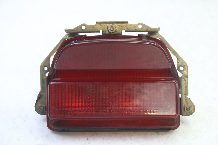 photo de Luz traseira HONDA CBR RR FIREBLADE 900 (1992 - 1994) - Detalhe da peça