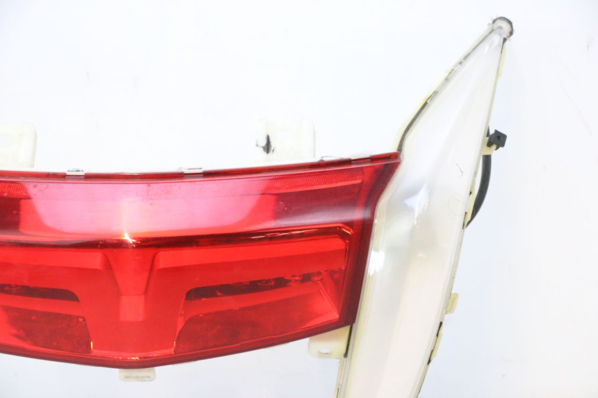 photo de Luz traseira PEUGEOT CITYSTAR 2T 50 (2018 - 2021) - Ampliação técnica