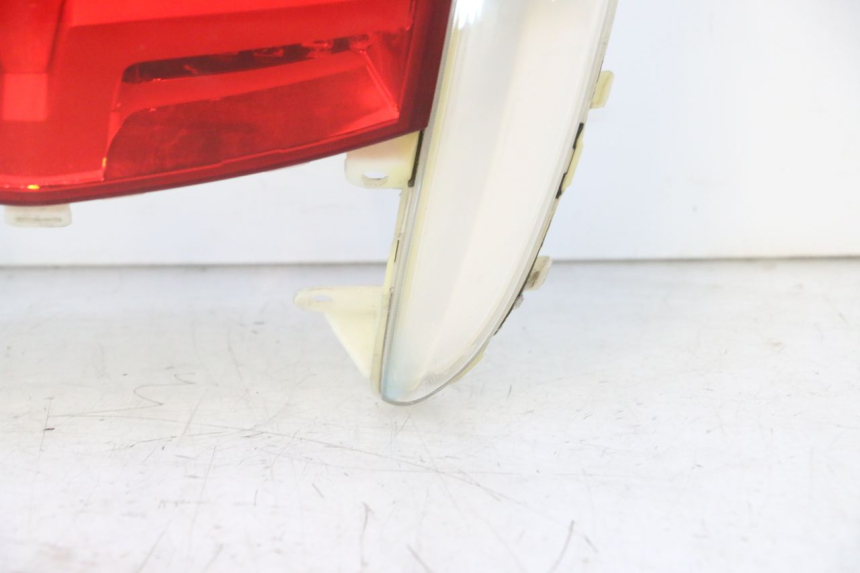 photo de Luz traseira PEUGEOT CITYSTAR 2T 50 (2018 - 2021) - Vista geral