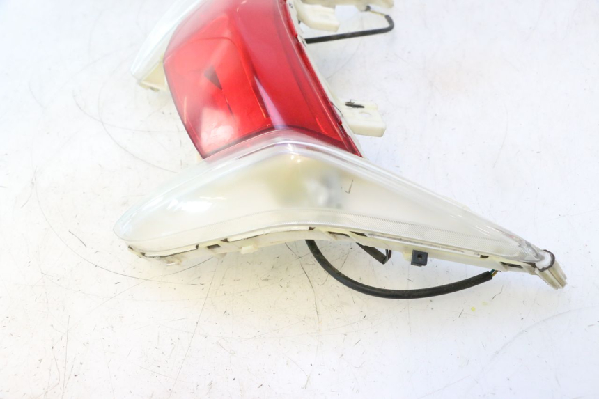 photo de Luz traseira PEUGEOT CITYSTAR 2T 50 (2018 - 2021) - Marcações e referências