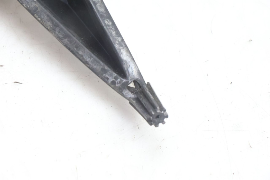 photo de Luz traseira PEUGEOT CITYSTAR 125 (2011 - 2017) - Zoom do estado de desgaste
