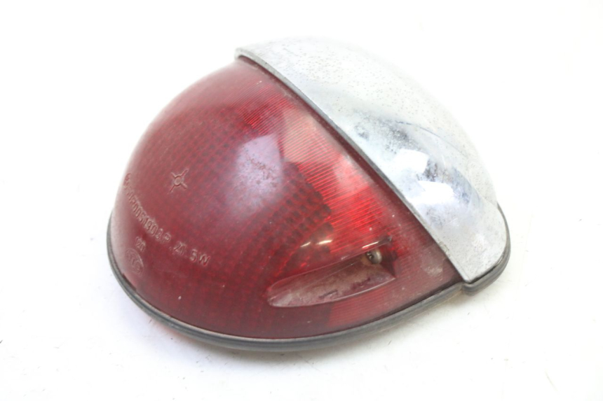 photo de Luz traseira APRILIA CLASSIC 125 (1995 - 2001) - Zoom do estado de desgaste