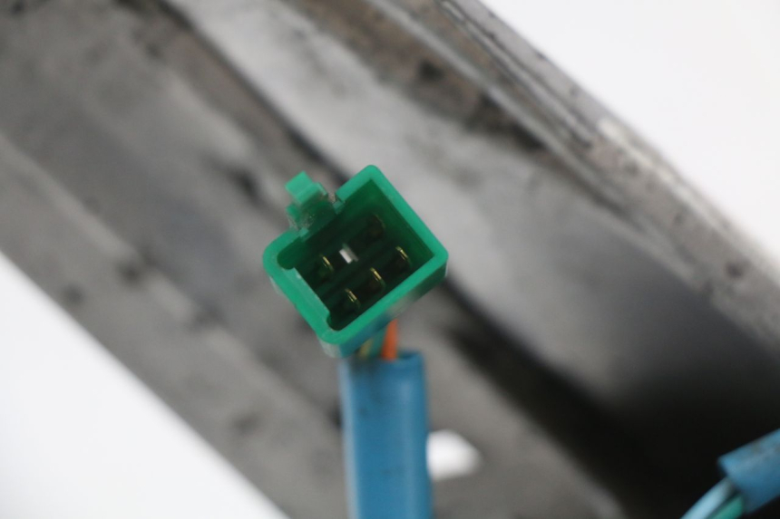 photo de Luz traseira KYMCO DINK STREET ABS 125 (2011 - 2018) - Marcações e referências