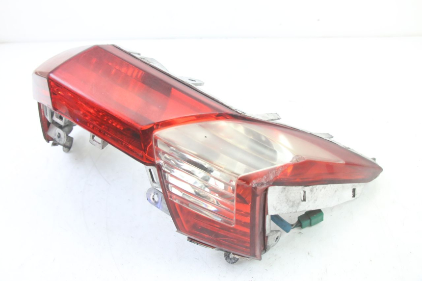 photo de Luz traseira KYMCO DINK STREET 125 (2009 - 2014) - Outro ângulo de visão