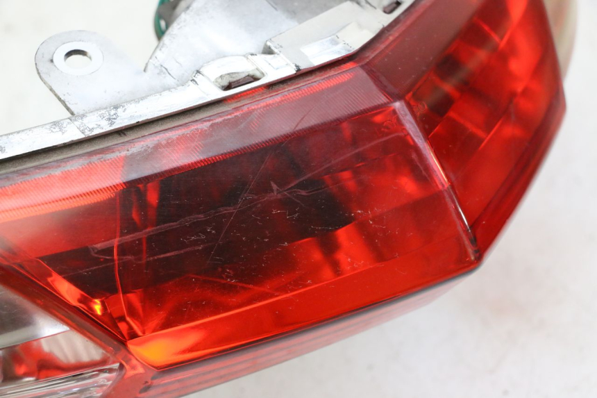 photo de Luz traseira KYMCO DINK STREET 125 (2009 - 2014) - Marcações e referências