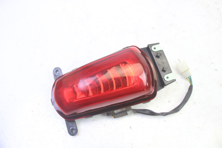 photo de Luz traseira PEUGEOT DJANGO 4T 50 (2014 - 2019) - Vista principal