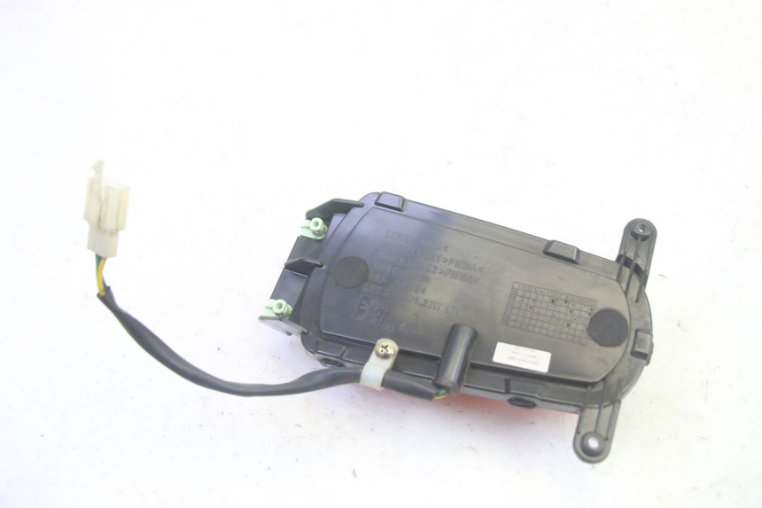 photo de Luz traseira PEUGEOT DJANGO 4T 50 (2014 - 2019) - Ampliação técnica