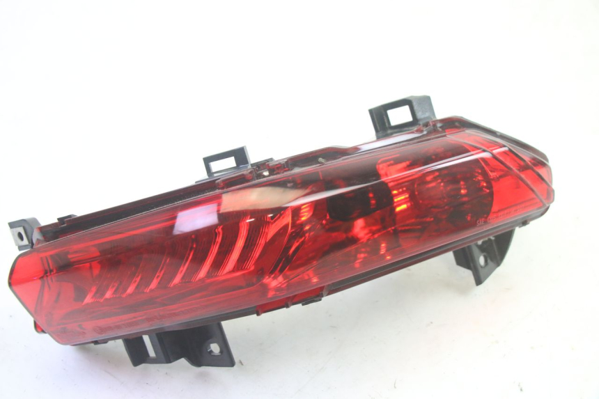 photo de FAROL TRASEIRO DIREITO PIAGGIO MP3 HPE 350 (2018 - 2020) - Vista principal