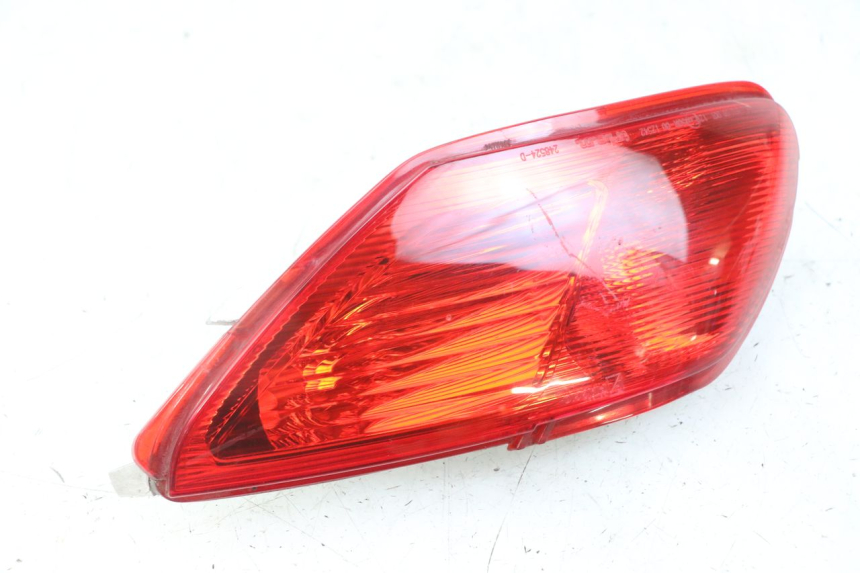 photo de FAROL TRASEIRO DIREITO PIAGGIO MP3 LT 300 (2010 - 2016) - Estado da superfície