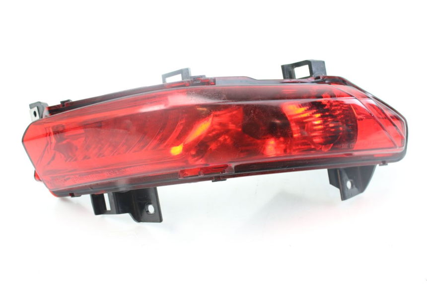 photo de FAROL TRASEIRO DIREITO PIAGGIO MP3 500 (2014 - 2017) - Ampliação técnica