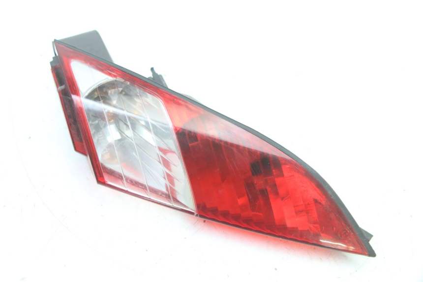 photo de FAROL TRASEIRO DIREITO PEUGEOT SATELIS COMPRESSOR K15 125 (2006 - 2009) - Outro ângulo de visão