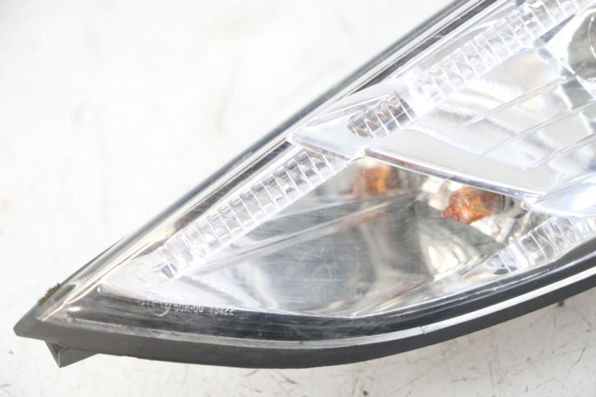 photo de FAROL TRASEIRO DIREITO PEUGEOT SATELIS 125 (2013 - 2018) - Vista do produto
