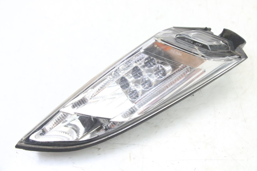 photo de FAROL TRASEIRO DIREITO PEUGEOT SATELIS 125 (2013 - 2018) - Vista principal