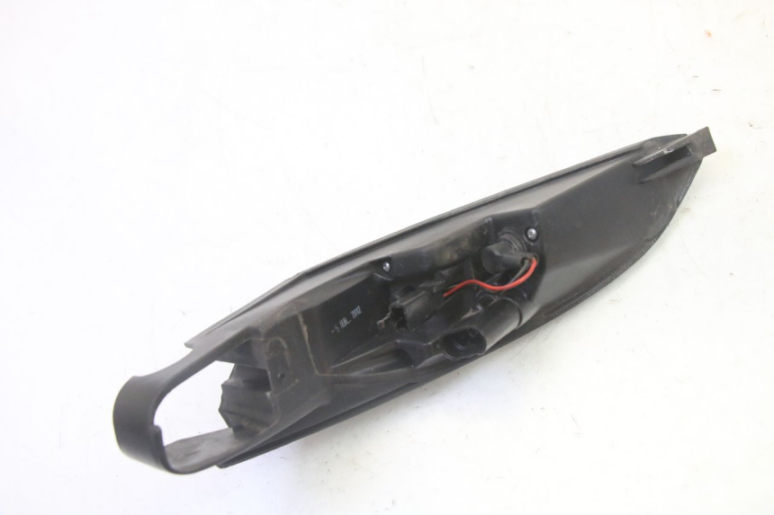 photo de FAROL TRASEIRO DIREITO PEUGEOT SATELIS 125 (2010 - 2012) - Vista geral