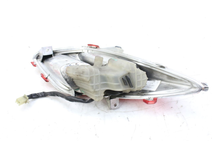 photo de Luz traseira direita MBK SKYCRUISER 125 (2010 - 2013) - Detalhe da peça