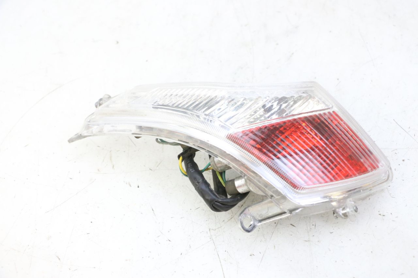 photo de FAROL TRASEIRO DIREITO PEUGEOT VIVACITY NEW 4T 50 (2008 - 2017) - Estado da superfície