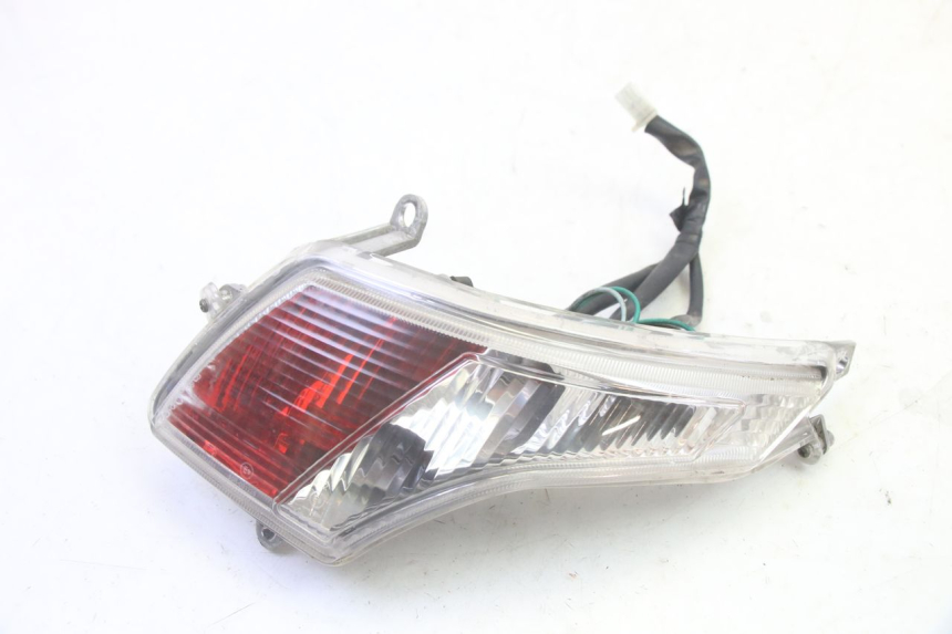 photo de FAROL TRASEIRO DIREITO PEUGEOT VIVACITY NEW 4T 50 (2008 - 2017) - Detalhe da peça
