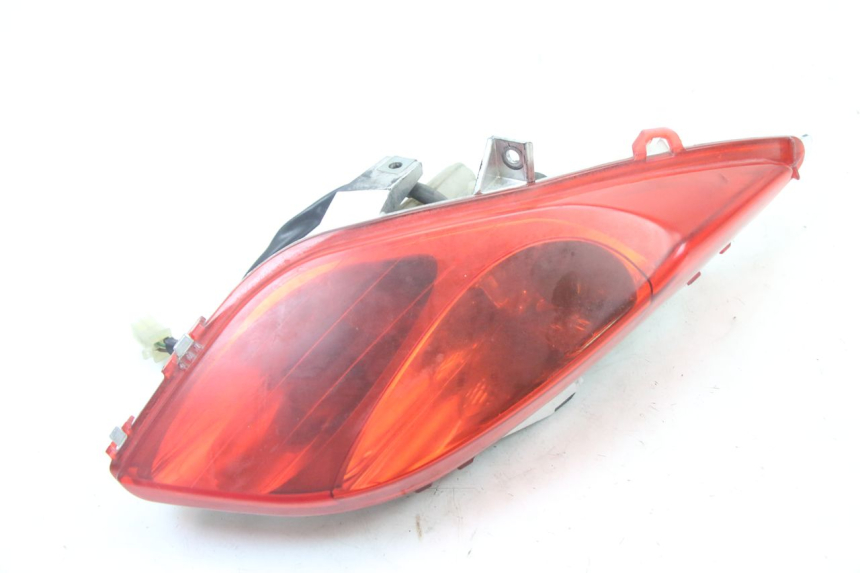 photo de FAROL TRASEIRO DIREITO YAMAHA X-MAX XMAX 125 (2010 - 2013) - Vista principal