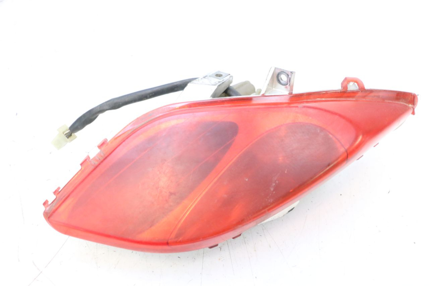 photo de FAROL TRASEIRO DIREITO YAMAHA X-MAX XMAX 125 (2010 - 2013) - Vista principal