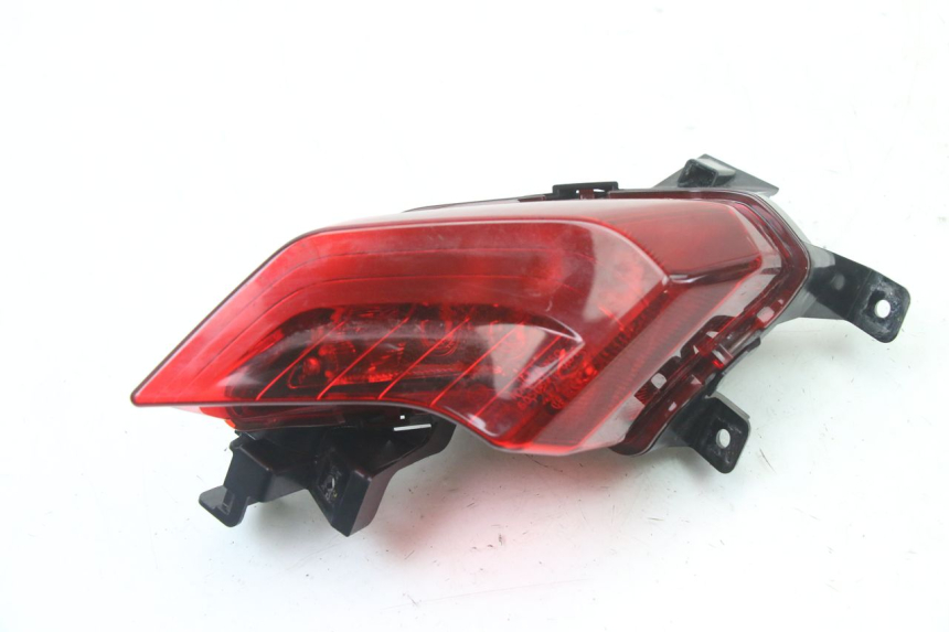 photo de FAROL TRASEIRO DIREITO YAMAHA YP T-MAX TMAX 530 (2017 - 2020) - Vista principal