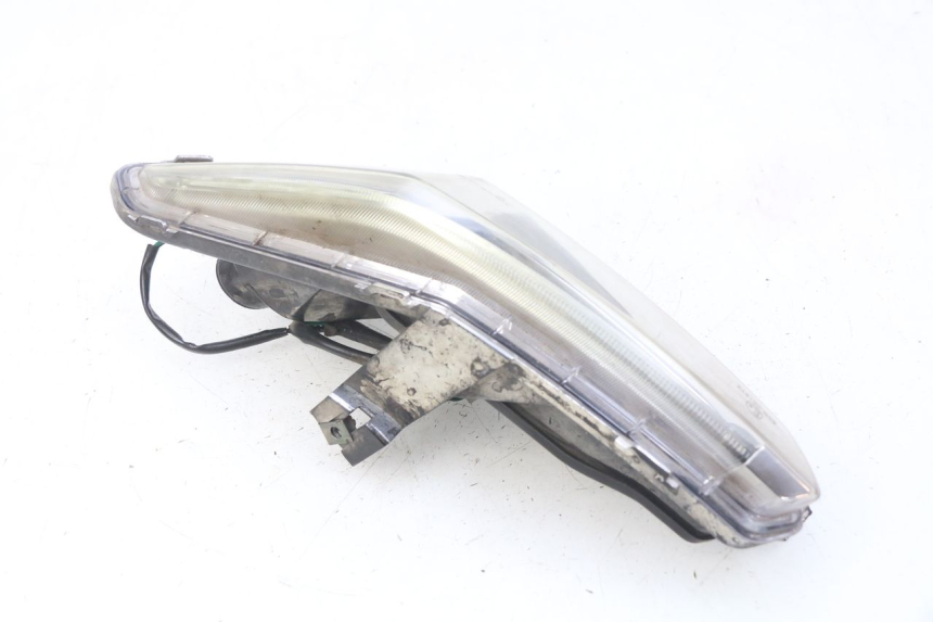 photo de FAROL TRASEIRO DIREITO YAMASAKI YM T 125 (2015 - 2020) - Peça verificada
