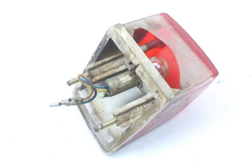 photo de Luz traseira YAMAHA DTLC 125 (1982 - 1987) - Vista geral