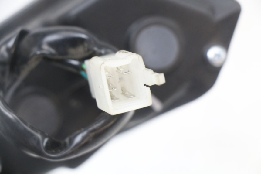 photo de Luz traseira LONGJIA EASY MAX 125 (2020 - 2024) - Vista geral
