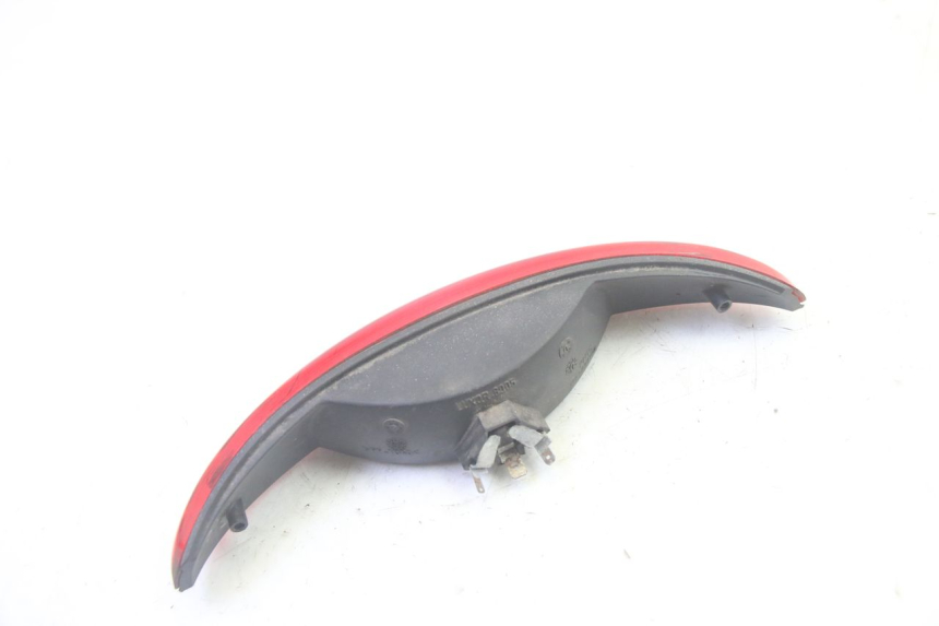 photo de Luz traseira PEUGEOT ELYSEO 125 (1999 - 2004) - Outro ângulo de visão